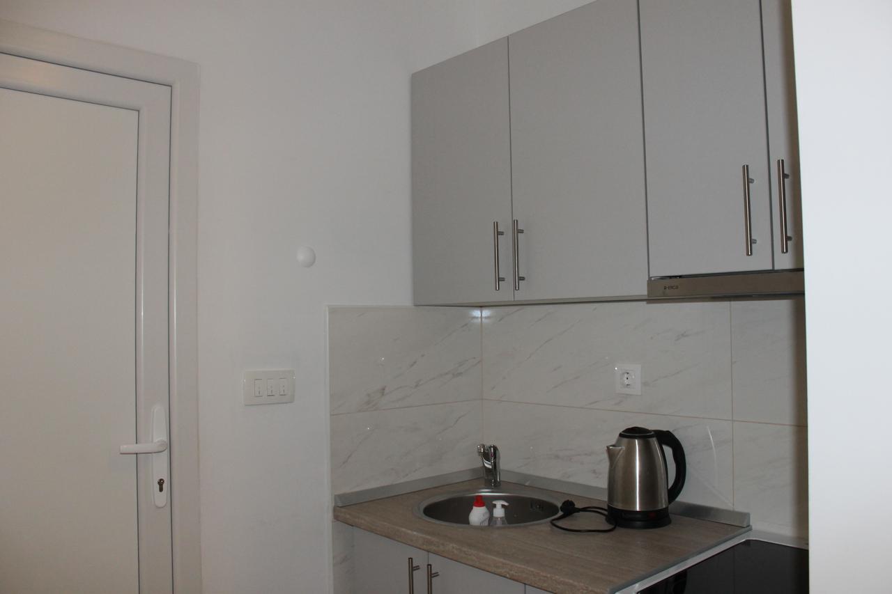 "E&S" Apartment 莫斯塔尔 外观 照片